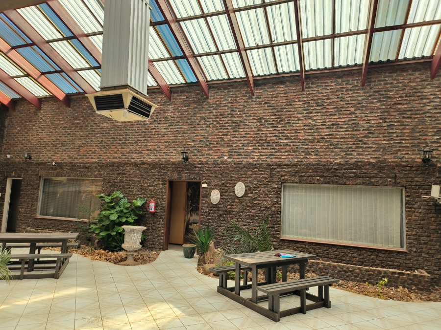 23 Bedroom Property for Sale in Kannoniers Park North West
